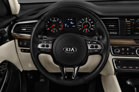 Kia Cadenza 2017