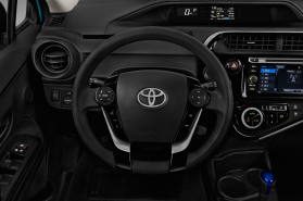 Toyota Prius-prime 2018