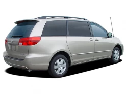 Toyota Sienna SE 2004