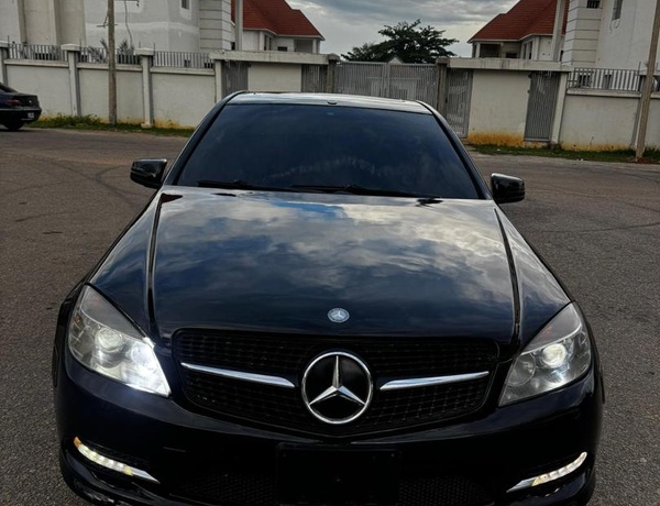 2009 MERCEDES BENZ C350 FOR SALE