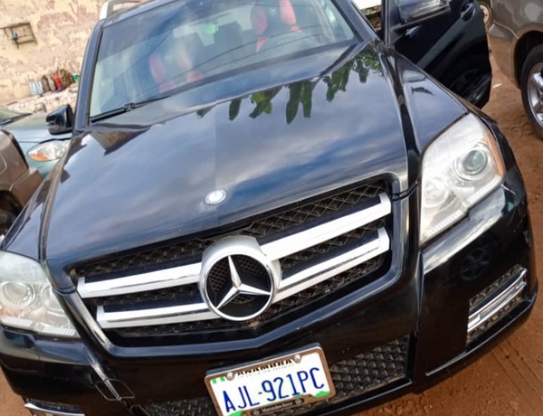 2010 model Mercedes Benz GLK 350 In Awka