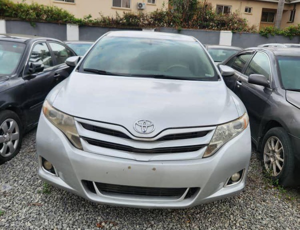2010 TOYOTA VENZA FOR SALE IN ABUJA