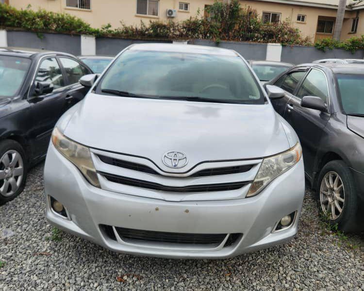 2010 TOYOTA VENZA FO...