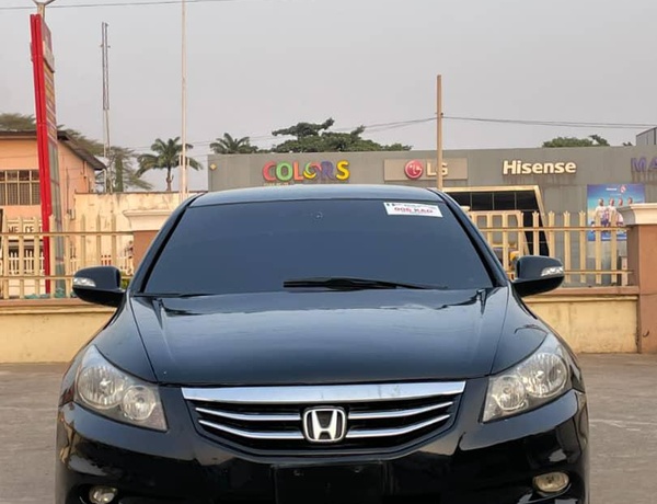 2011 HONDA ACCORD IN KADUNA FOR SALE