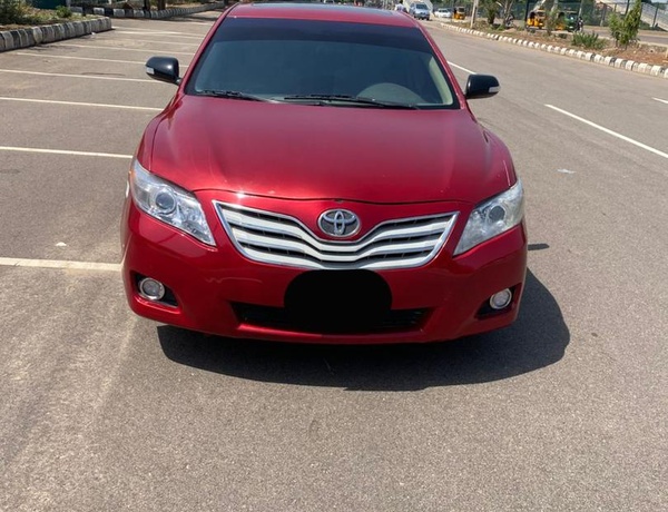 2011 UPGRADED TOYOTA CAMRY FOR SALE