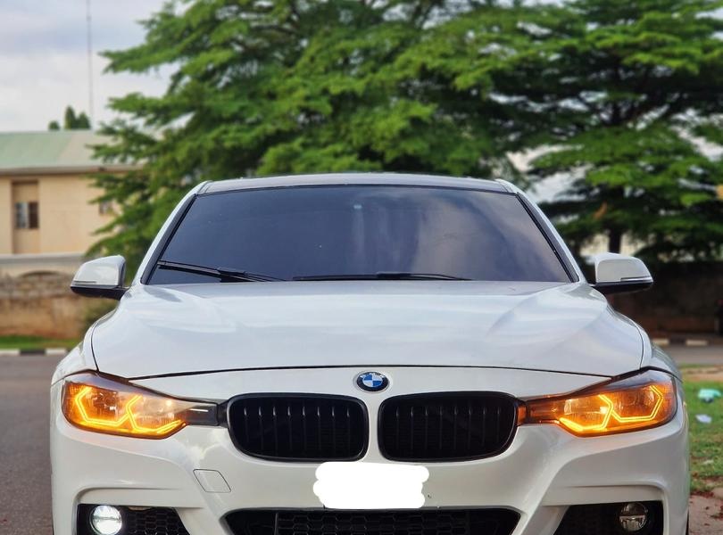2013 BMW 3 SERIES 32...