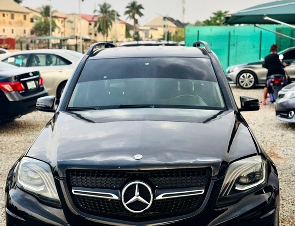 2013 MERCEDES BENZ(BLACK) GLK350 FOR SALE