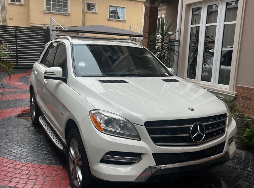 2013 MERCEDES BENZ M...