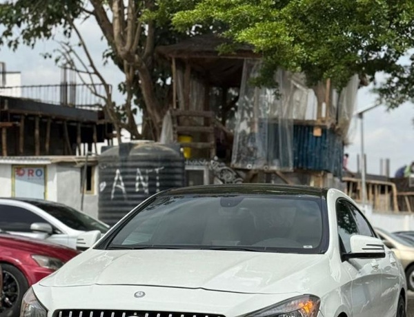 2014 MERCEDES BENZ CLA250 SALE IN ABUJA