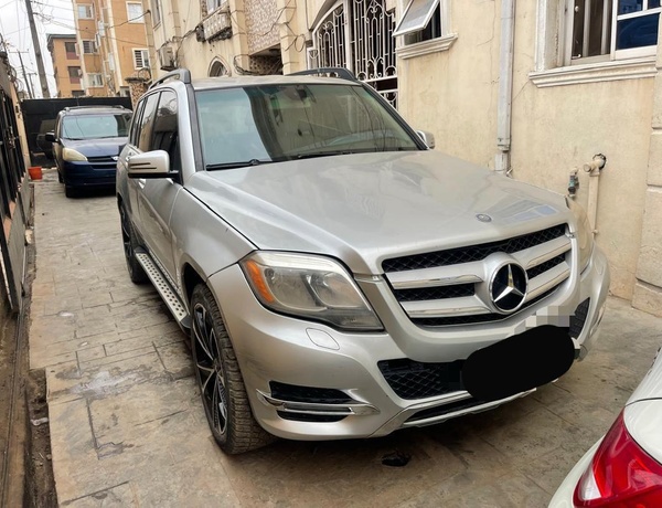 2014 MERCEDES BENZ GLK350 IN LAGOS FOR SALE