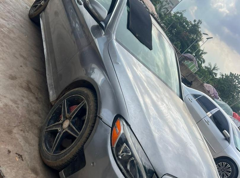 2015 KEYLESS MERCEDE...