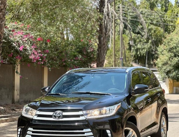 2015 TOYOTA HIGHLANDER FOR SALE