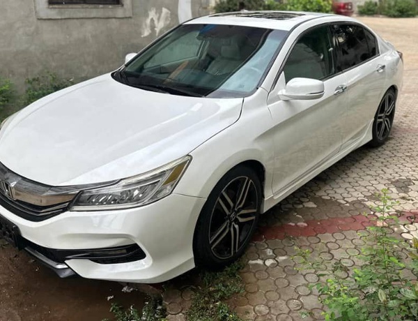 2016 HONDA ACCORD FULL OPTION FOR SALE