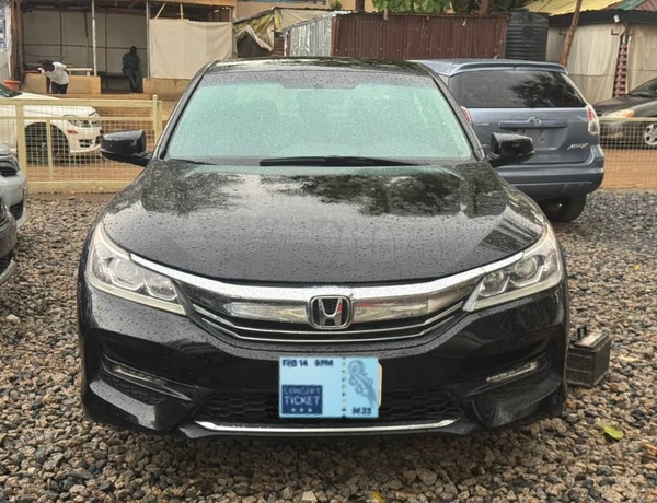 2016 HONDA ACCORD IN ABUJA FOR SALE