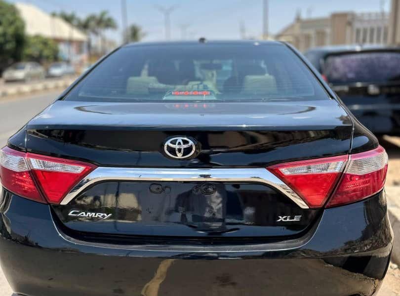 2016 TOYOTA CAMRY XL...