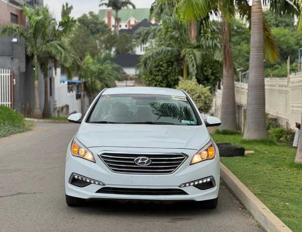 2017 HYUNDAI SONATA FOR SALE IN ABUJA.