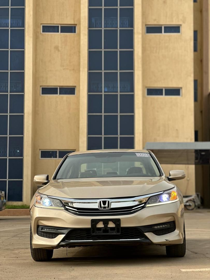 2017 UPGRADED HONDA...