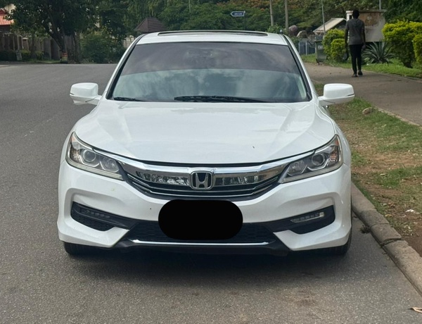 2017 UPGRADED HONDA ACCORD FULL OPTION FOR SALE