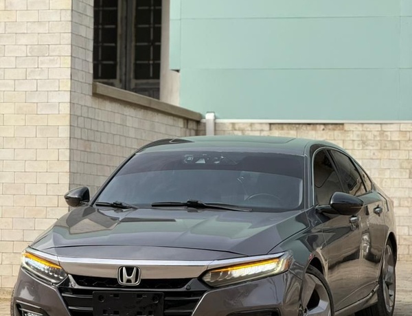 2018 HONDA ACCORD IN ABUJA FOR SALE