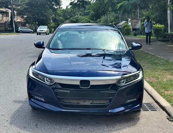 2019 HONDA ACCORD IN ABUJA FOR SALE