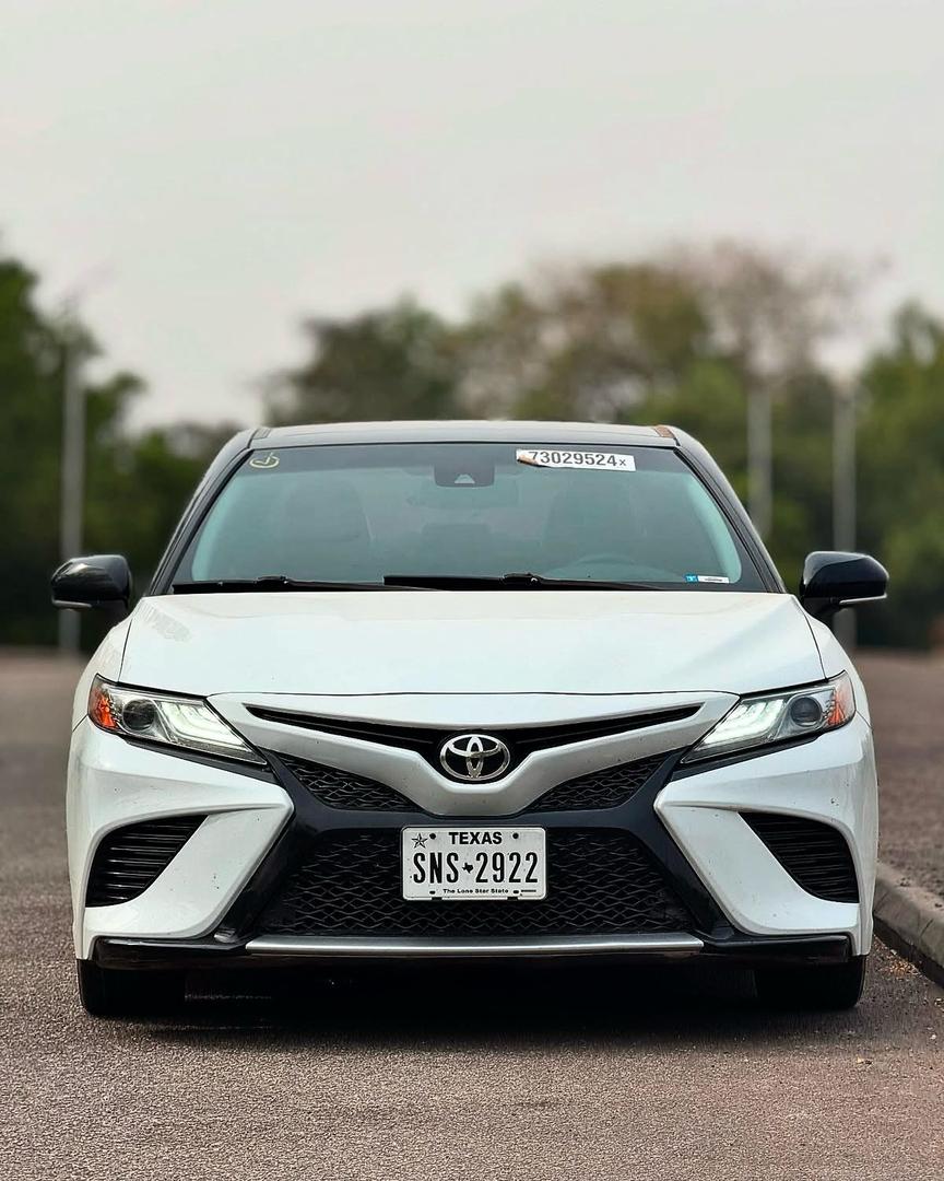 2019 TOYOTA CAMRY XSE FULL OPTION FOR SALE