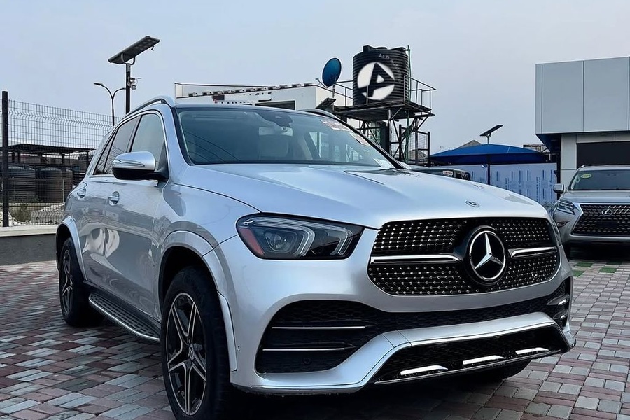 2020 Mercedes Benz G...