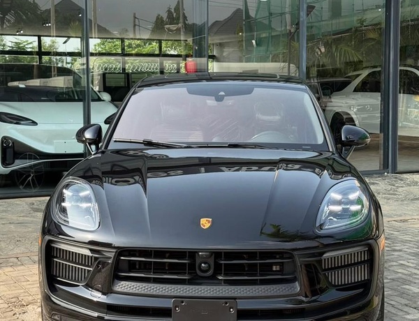 2024 PORSCHE MACAN S FOR SALE