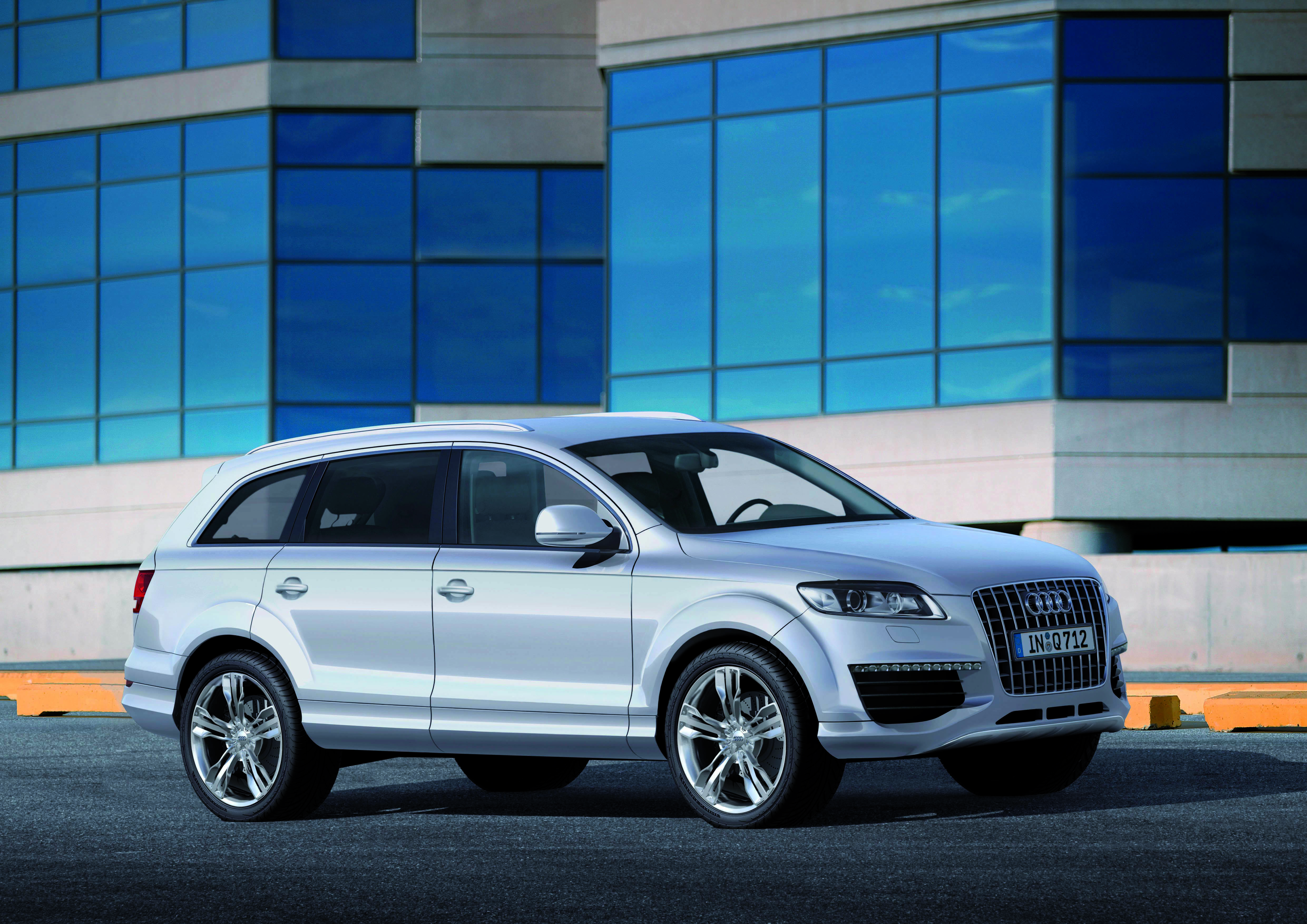  Audi Q7 