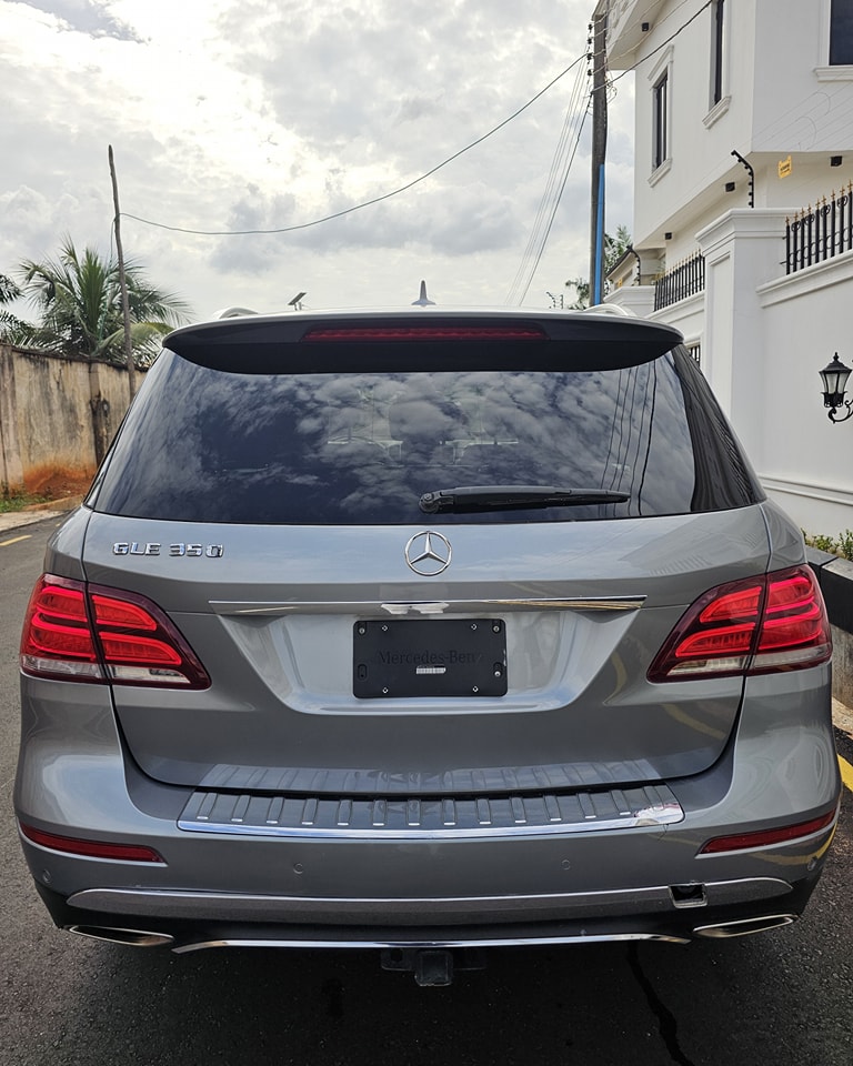 Mercedes-Benz GLE 350 in Asaba