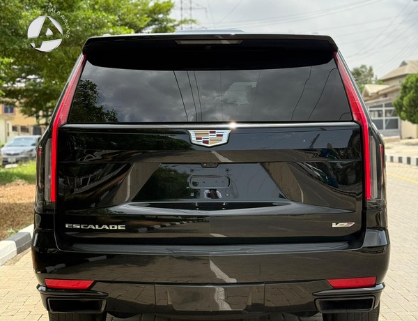 2023 Cadillac Escalade ESV in Lagos