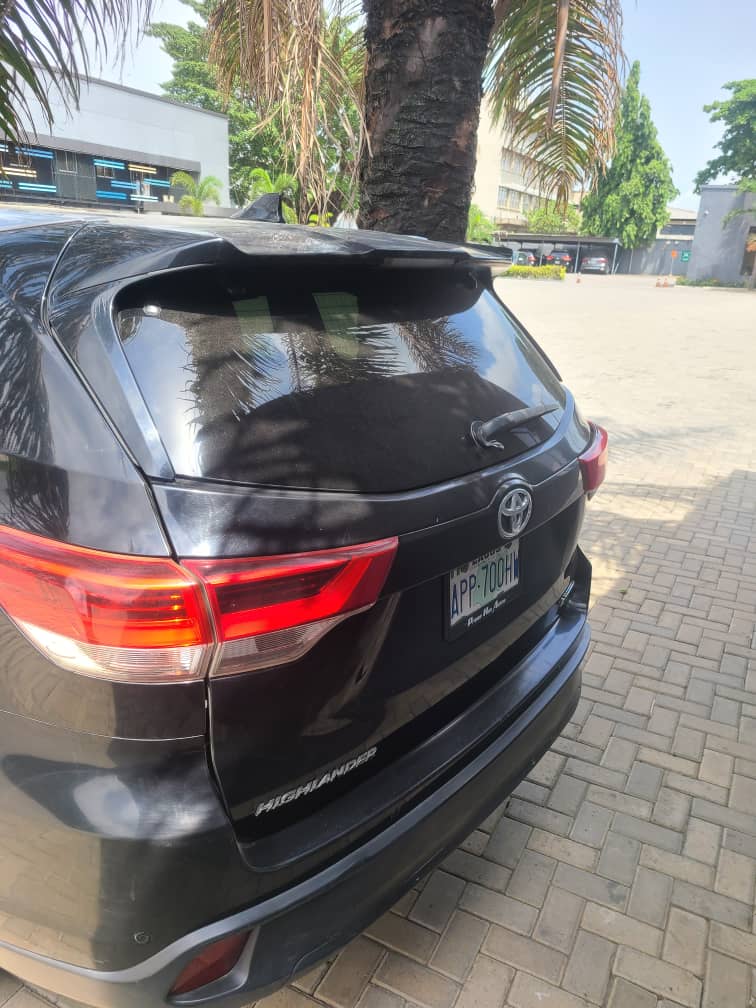 Toyota Highlander 2016 In Magodo,Lagos