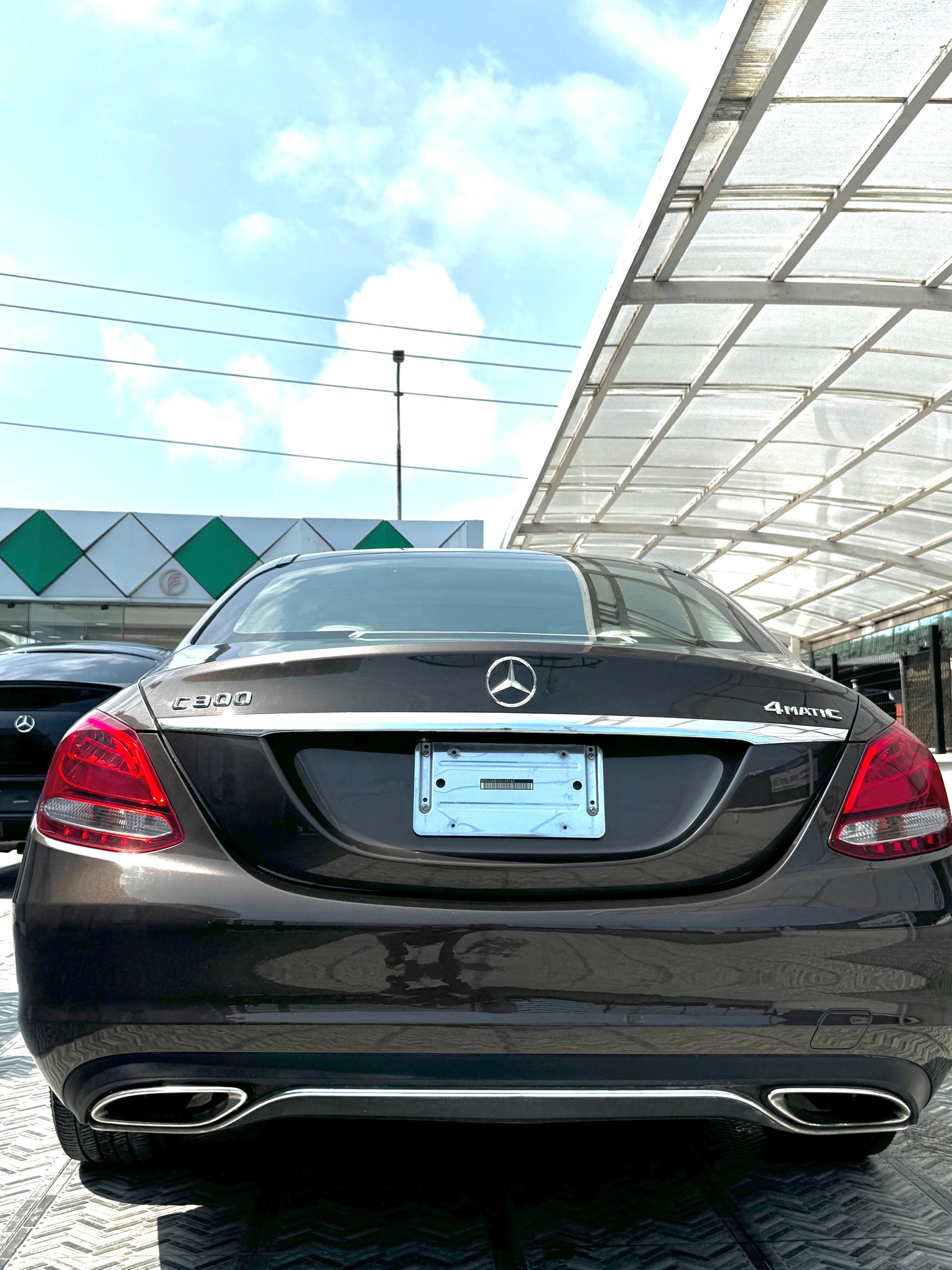 2015 Mercedes Benz C300 4matic In Lekki,Lagos.