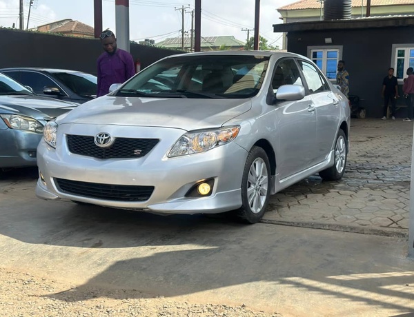 Toyota Corolla 2012 Model In Ikoyi