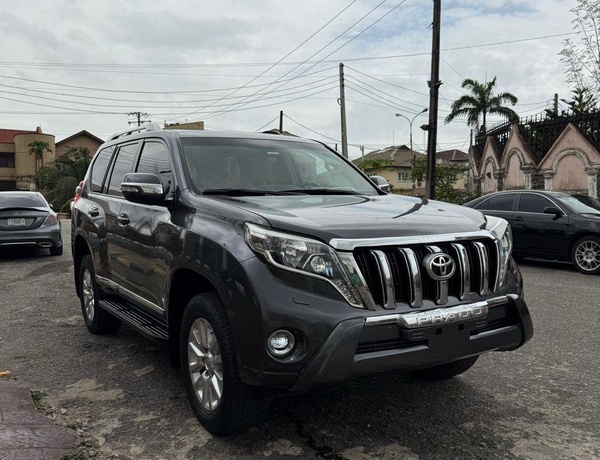 Good deal. Extremely Clean 2016 Toyota Prado
