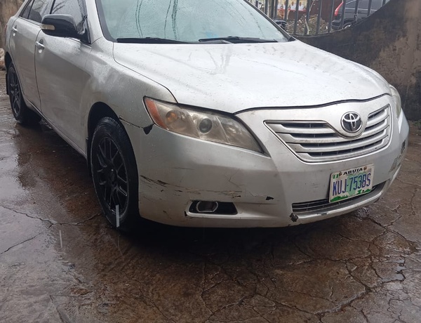 Awoof Deal..Neatly Used 2008 Toyota Camry XLE 4plug engine