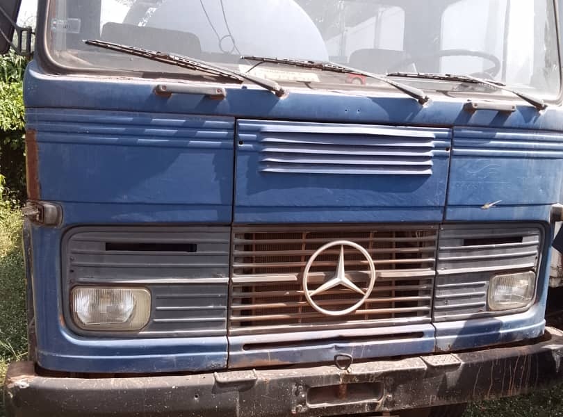 Mercedes Sewage Truc...