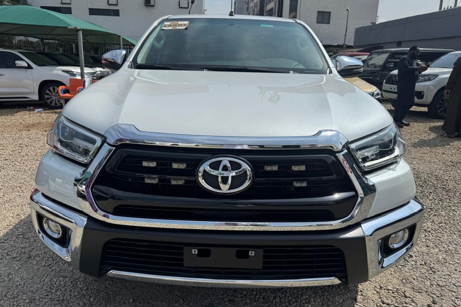 2023 Brand New Toyot...