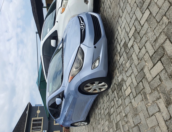 Hyundai Elantra 2012 (blue) In Lagos