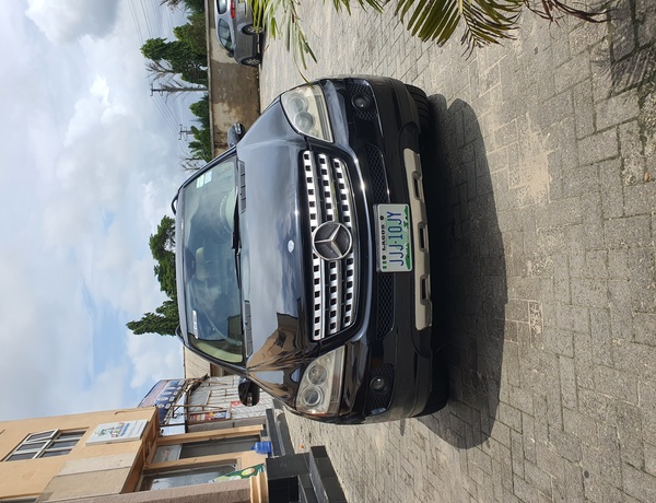 Mercedes Benz ML 350 4matic (Black) 2008 In Lagos