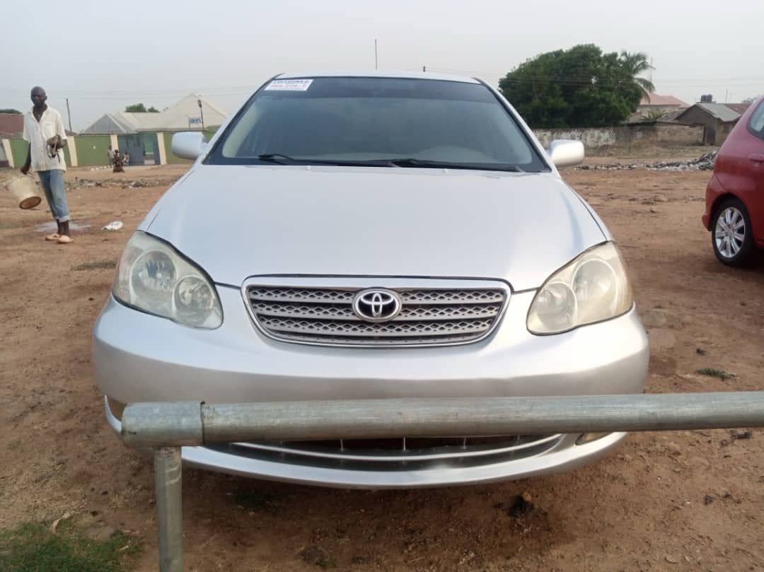 FEW MONTHS USED 2006 TOYOTA COROLLA FOR SALE