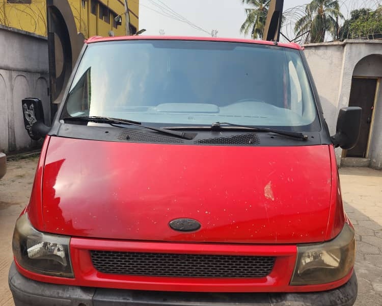 Foreign Used 2006 Fo...