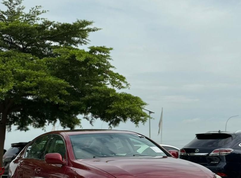 FOREIGN USED 2006 LE...