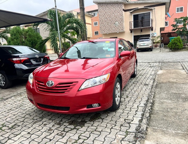 Foreign used 2008 Toyota Camry Le In Lagos