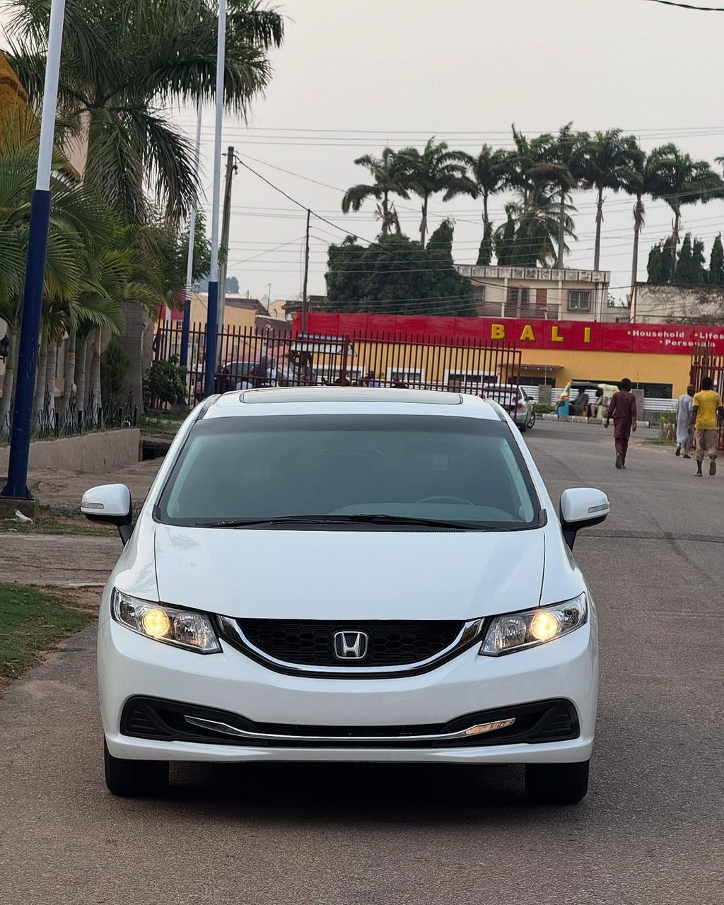 FOREIGN USED 2015 HONDA CIVIC FULL OPTION FOR SALE