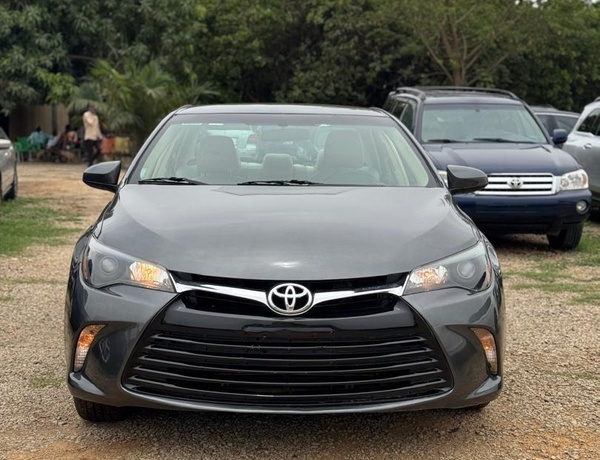 FOREIGN USED 2015 TOYOTA CAMRY LE FOR SALE