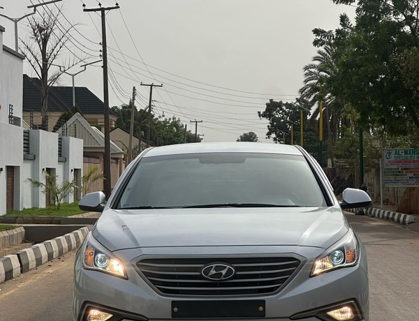 FOREIGN USED 2016 HYUNDAI SONATA LPI FOR SALE