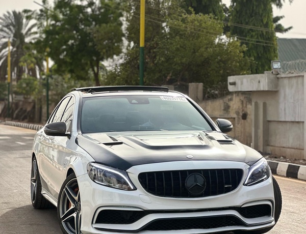 FOREIGN USED 2016 MERCEDES BENZ C63s FULL OPTION FOR SALE