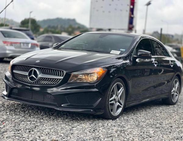 FOREIGN USED 2016 MERCEDES BENZ CLA250 FOR SALE