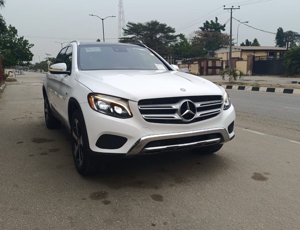 Foreign used 2016 Mercedes Benz GLC300