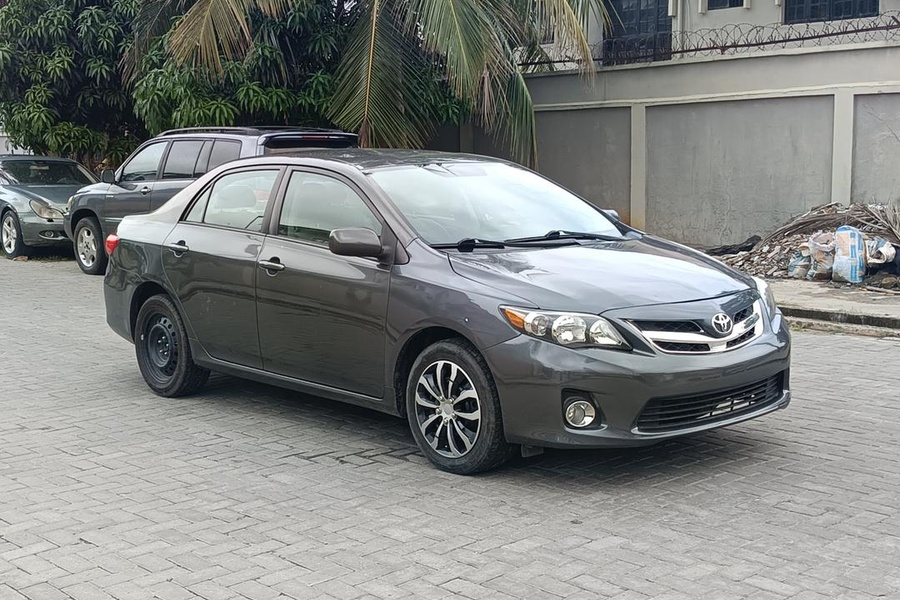 Foriegn Used Corolla...
